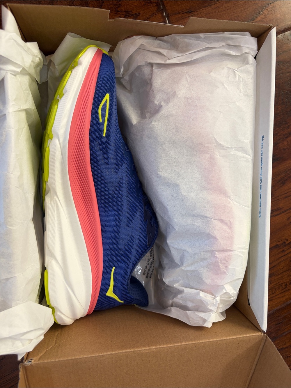 HOKA Clifton 9 Women’s Running Shoes Size 9B - Picture 2 of 6